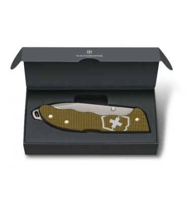 Navaja de AVENTURA "HUNTER PRO ALOX ESTRIADO MARRON EDICCION LIMITADA 2024" VICTORINOX 0.9415.L24