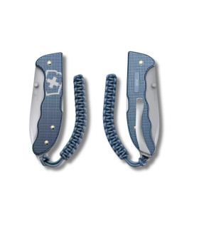 Navaja de AVENTURA "EVOQUE ALOX ESTRIADO A EDICCION LIMITADA 2025" VICTORINOX 0.9415.L26ZUL A